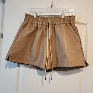 Sweet Generis Women's Tan Faux Leather Shorts Size L Euc